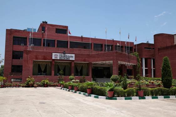 Hotel Chandigarh Beckons